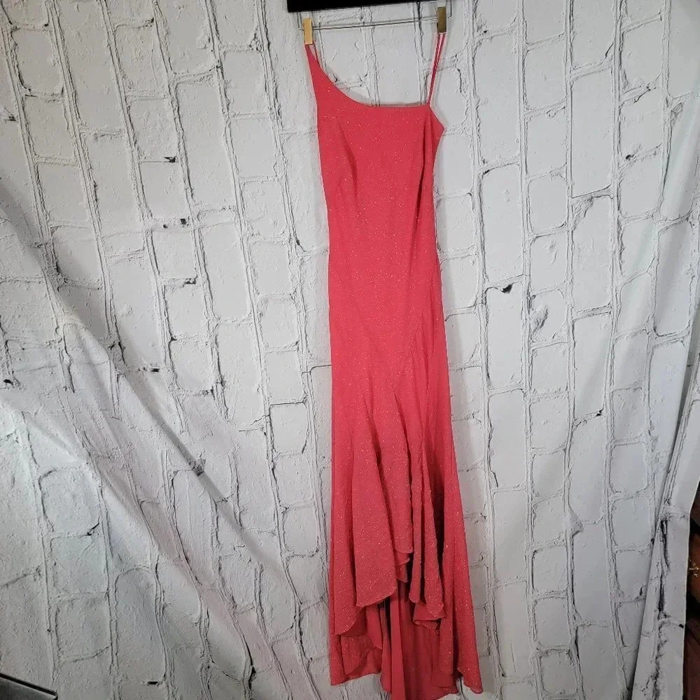 Masquerade Juniors 9/10 Coral Asymetrical Hi Low‎ Sparkle Spaghetti Strap Dress